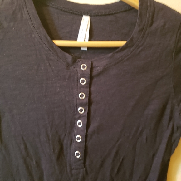 Col Story Top Medium - Picture 2 of 9